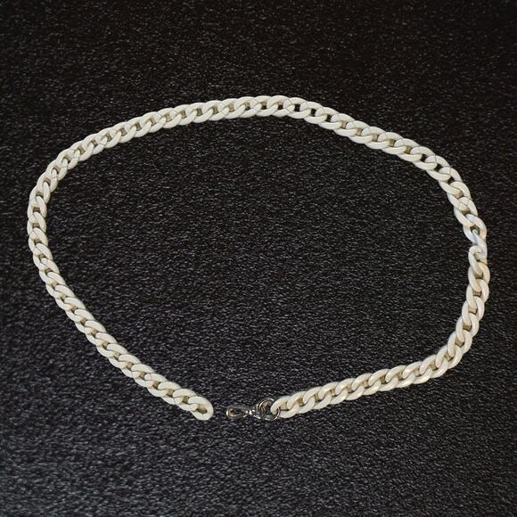 White plastic chain belt Y2K retro indie streetwear boho chic - Picture 1 of 5